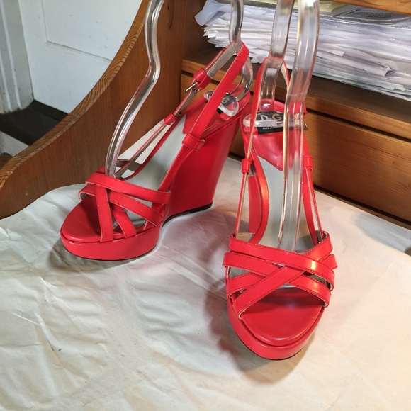 DOLCE & GABBANA ORANGE LEATHER WEDGE D&G STRAP ITALY 35-5 PLATFORM ANKLE-STRAP